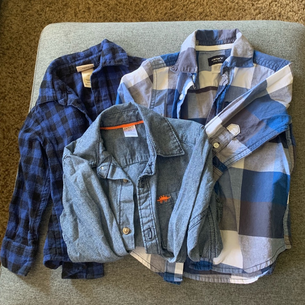 5/$15 (3) Button Down Boys Shirts- 2T